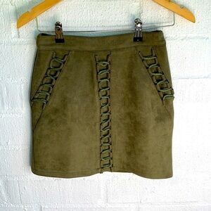 Seek The Label Suede Green Mini Skirt sz S